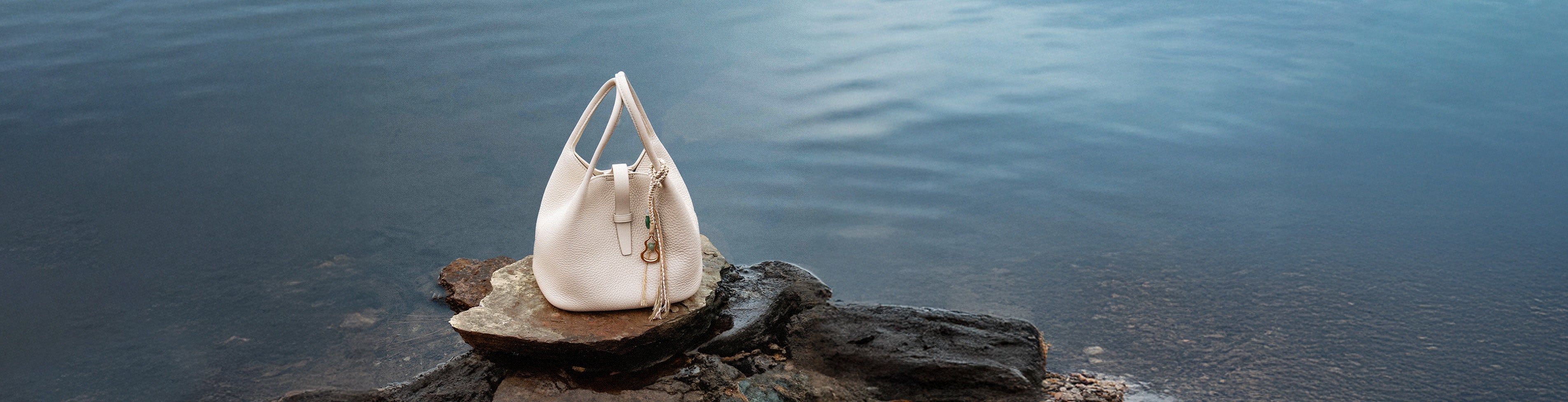 The Summer Bag Guide: From Romantic Dates to City Walk