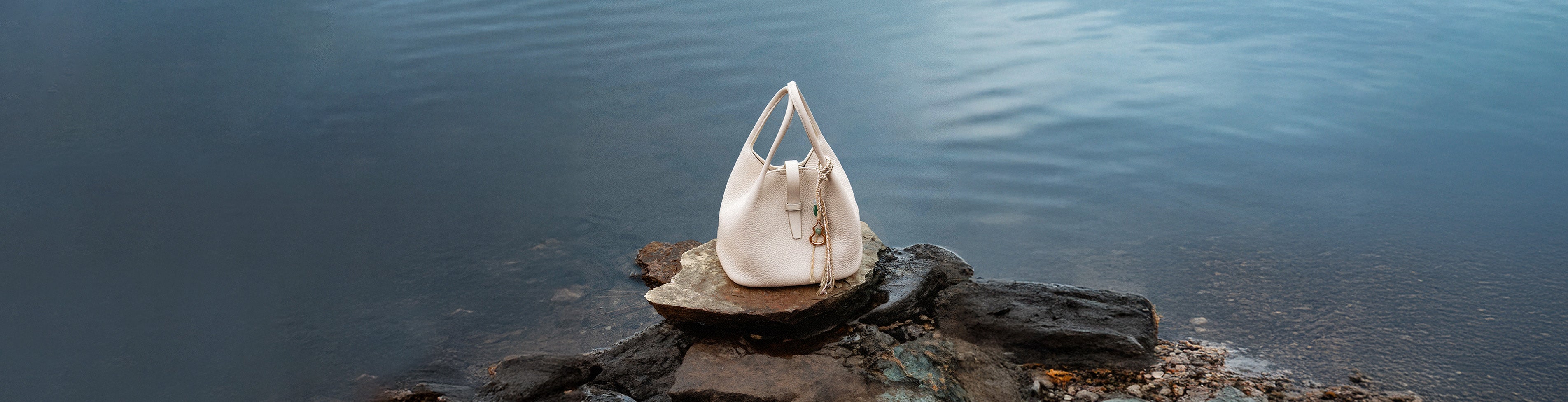 The Summer Bag Guide: From Romantic Dates to City Walk