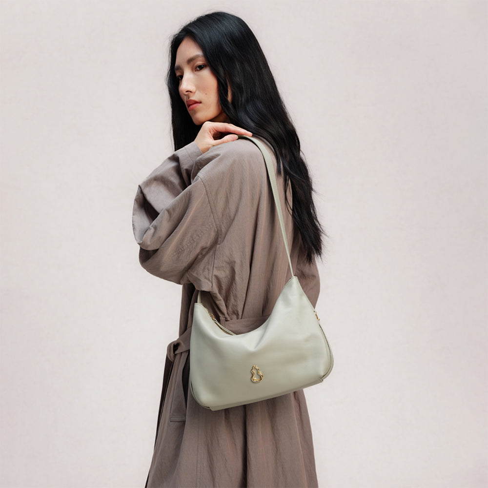 Flow Voyage Bag