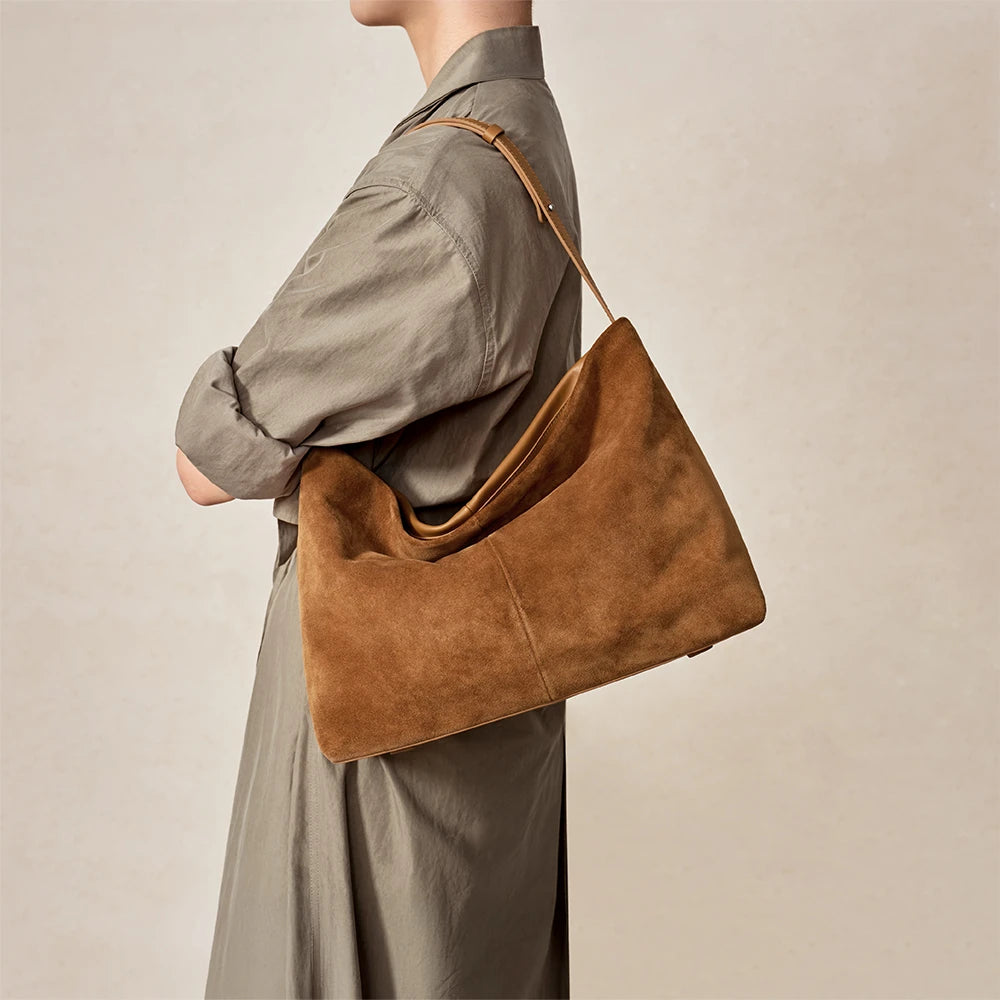 Flow Double-Faced Suede Hobo Drifting Cloud