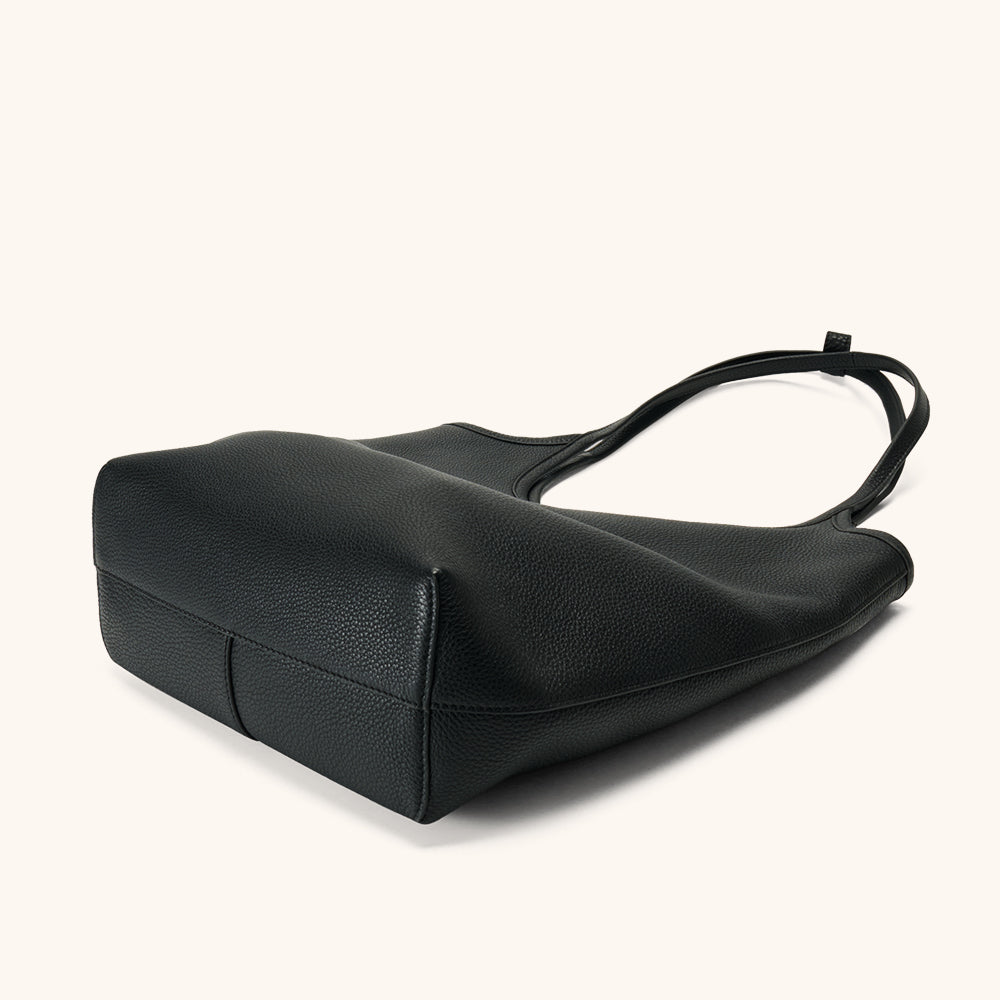 Small Relume Bucket Shoulder Bag