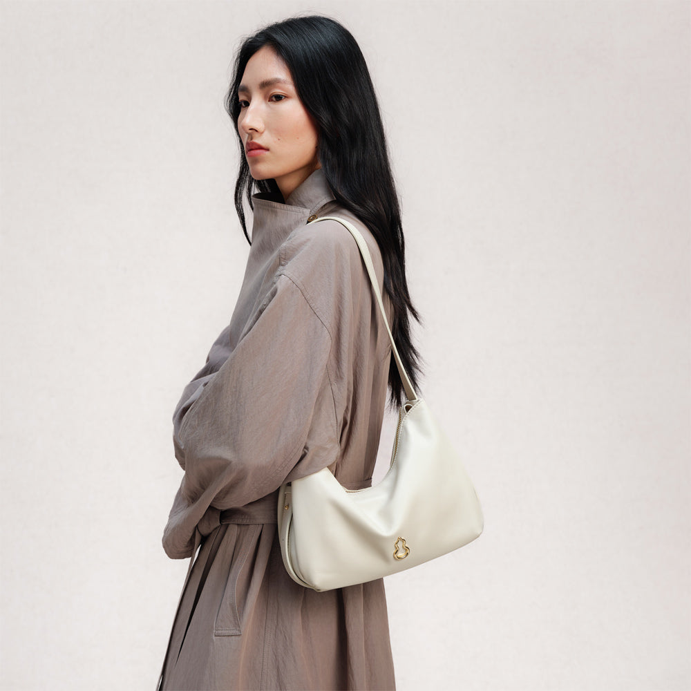 Flow Voyage Bag