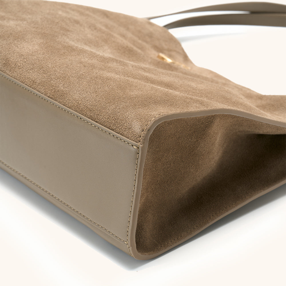 Large Flow Tote (Suede)