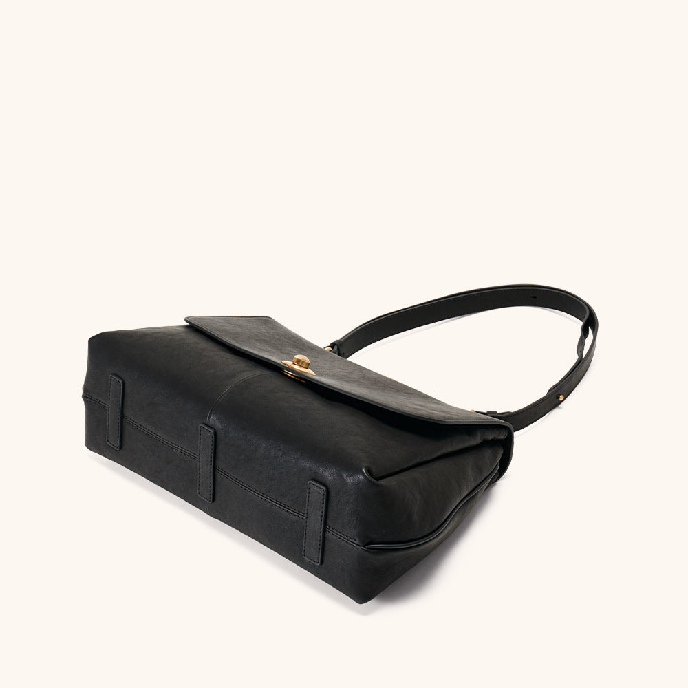Relume Messenger Bag