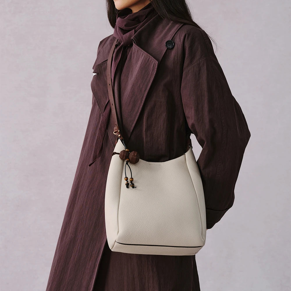 Relume Echo Bucket Bag