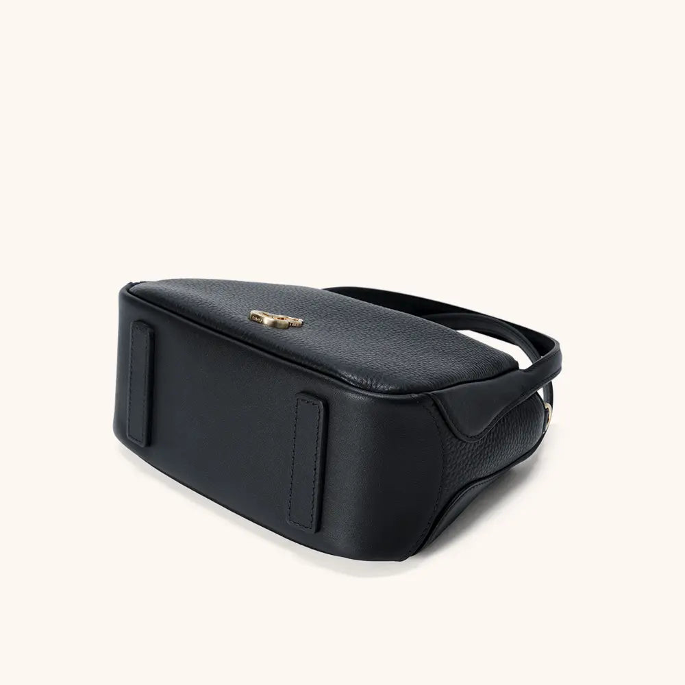 Small Drum Tote (Soft Grain)