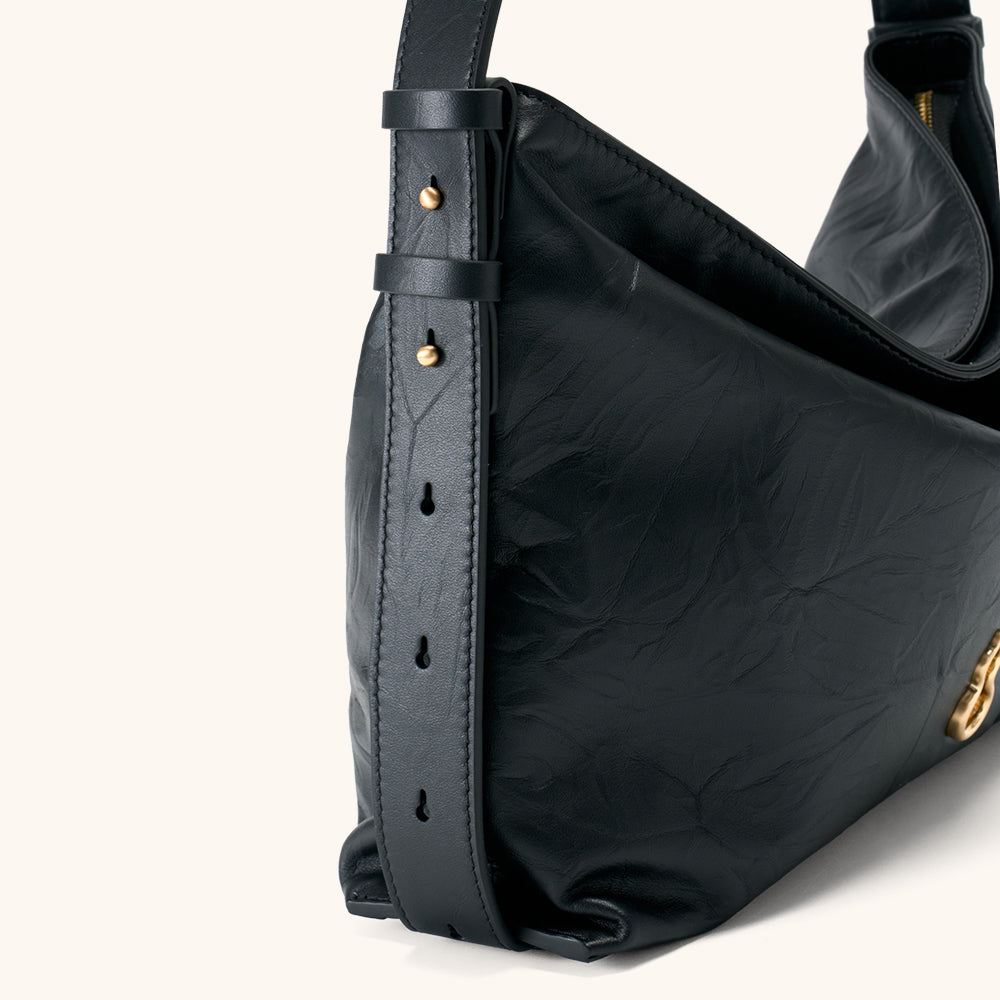 Medium Flow Hobo (Dong Hand-Crinkled Texture)