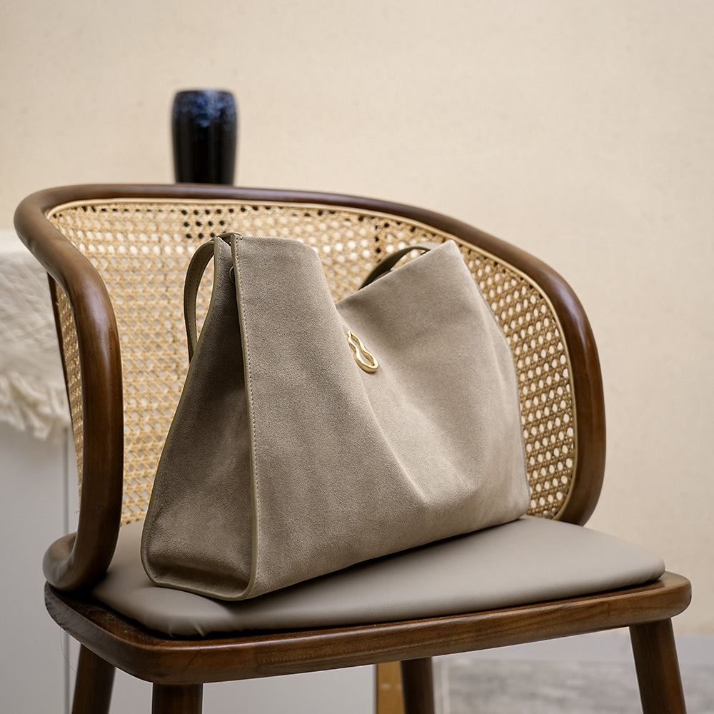 Large Flow Tote (Suede)