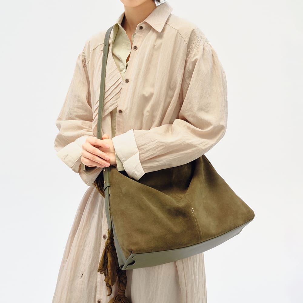 Flow Zen Hobo (Double-Faced Suede)