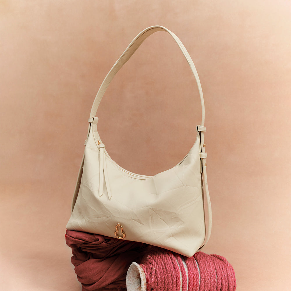Medium Glow Hobo (Dong Hand-Crinkled Texture)