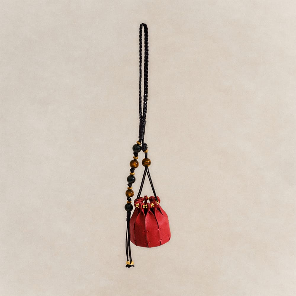 Lutus Bud Charm