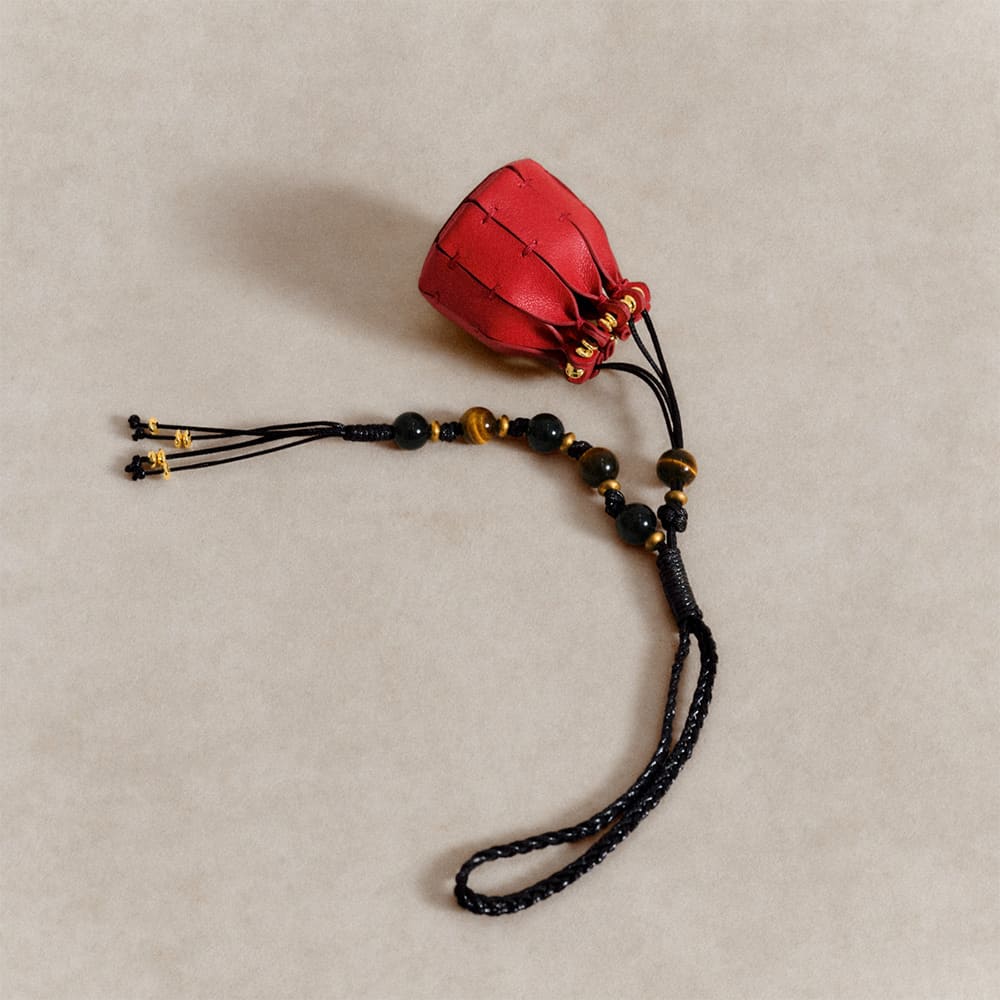 Lutus Bud Charm