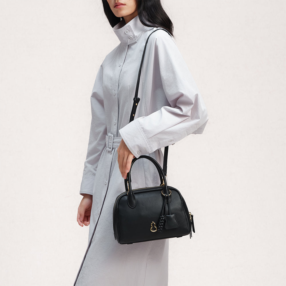 Bampo Orb HandBag on Model 7