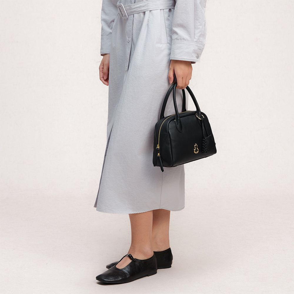 Bampo Orb HandBag on Model 9