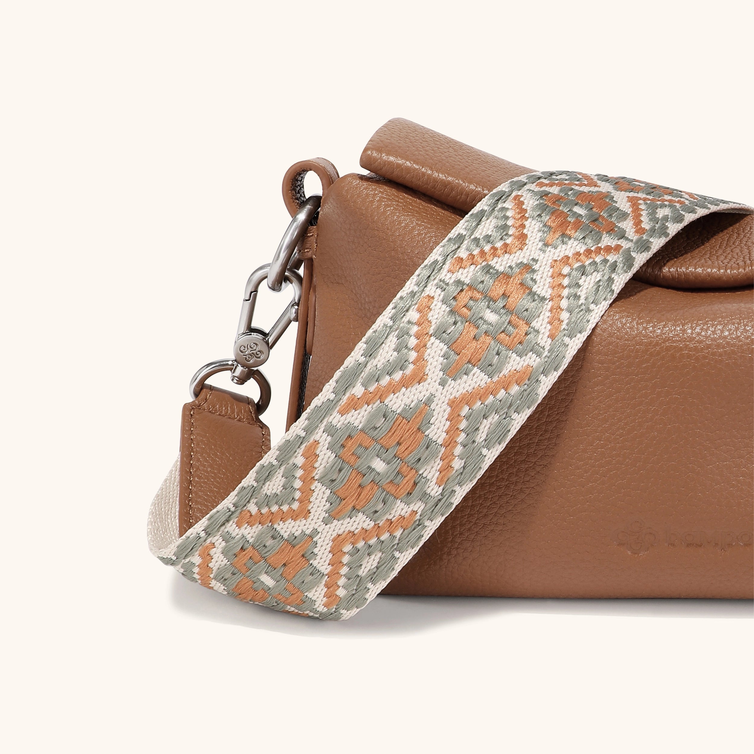 Details of the Bampo Snug Shoulder Bag