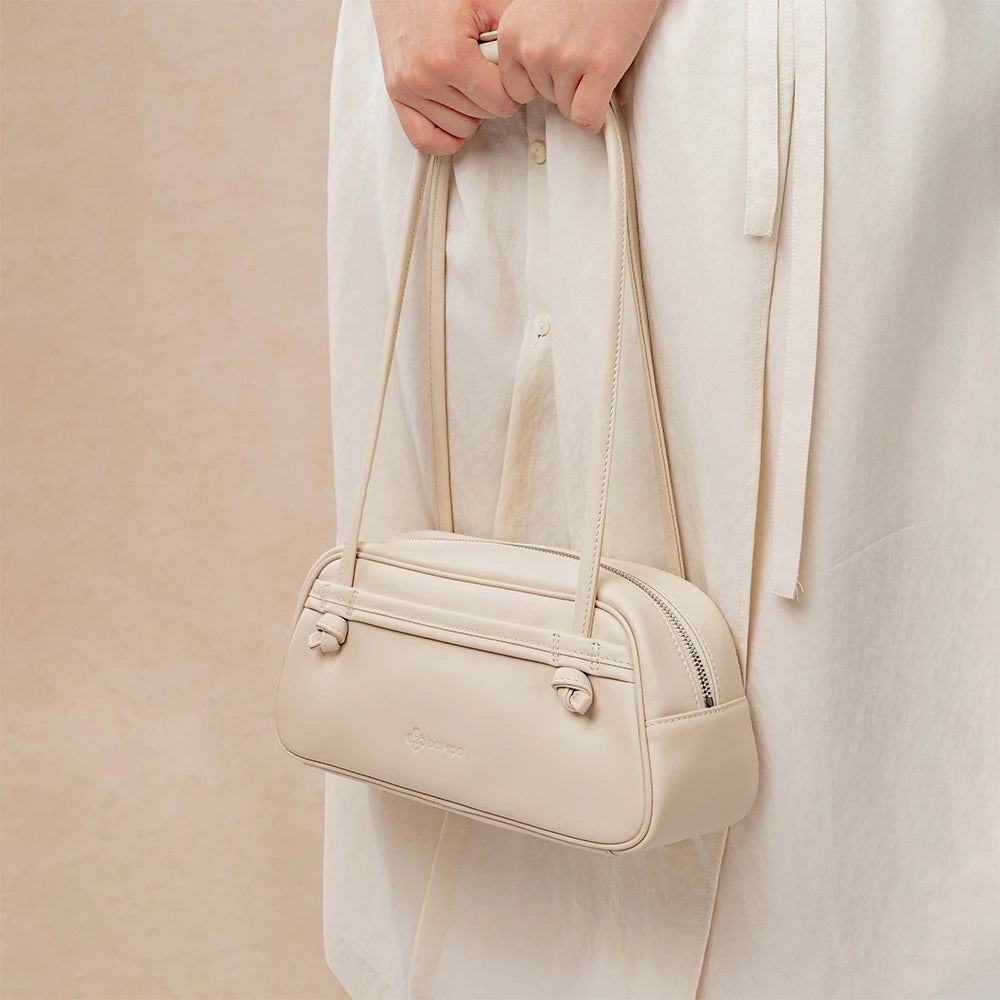 Bampo Bowler Knot Bag on Model 2