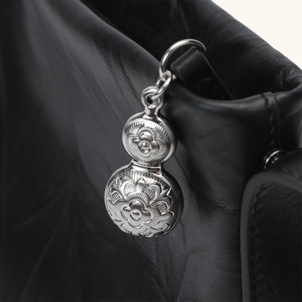 Details of the Bampo Flow Shift Hobo