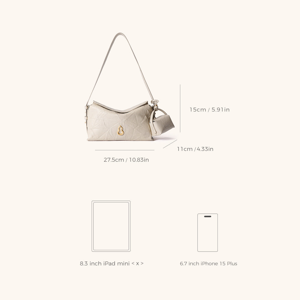 Dimensions of the Bampo Flow Pillow Bag