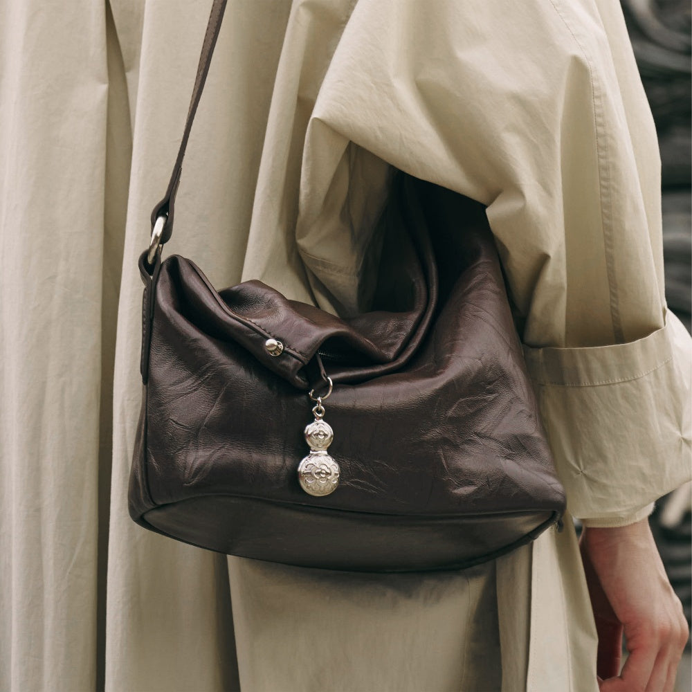 Bampo Flow Shift Hobo on Model 1