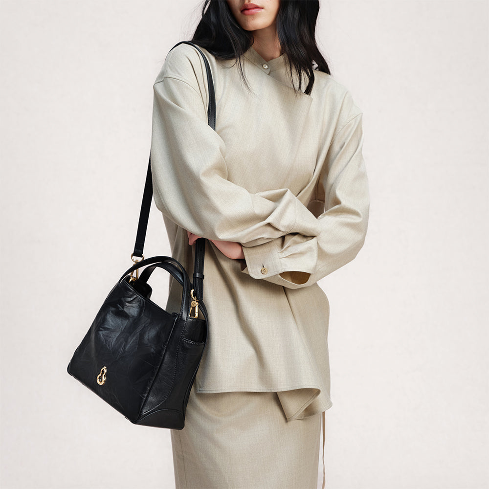 Bampo Harmony Tote (Texture Version) on Model 8