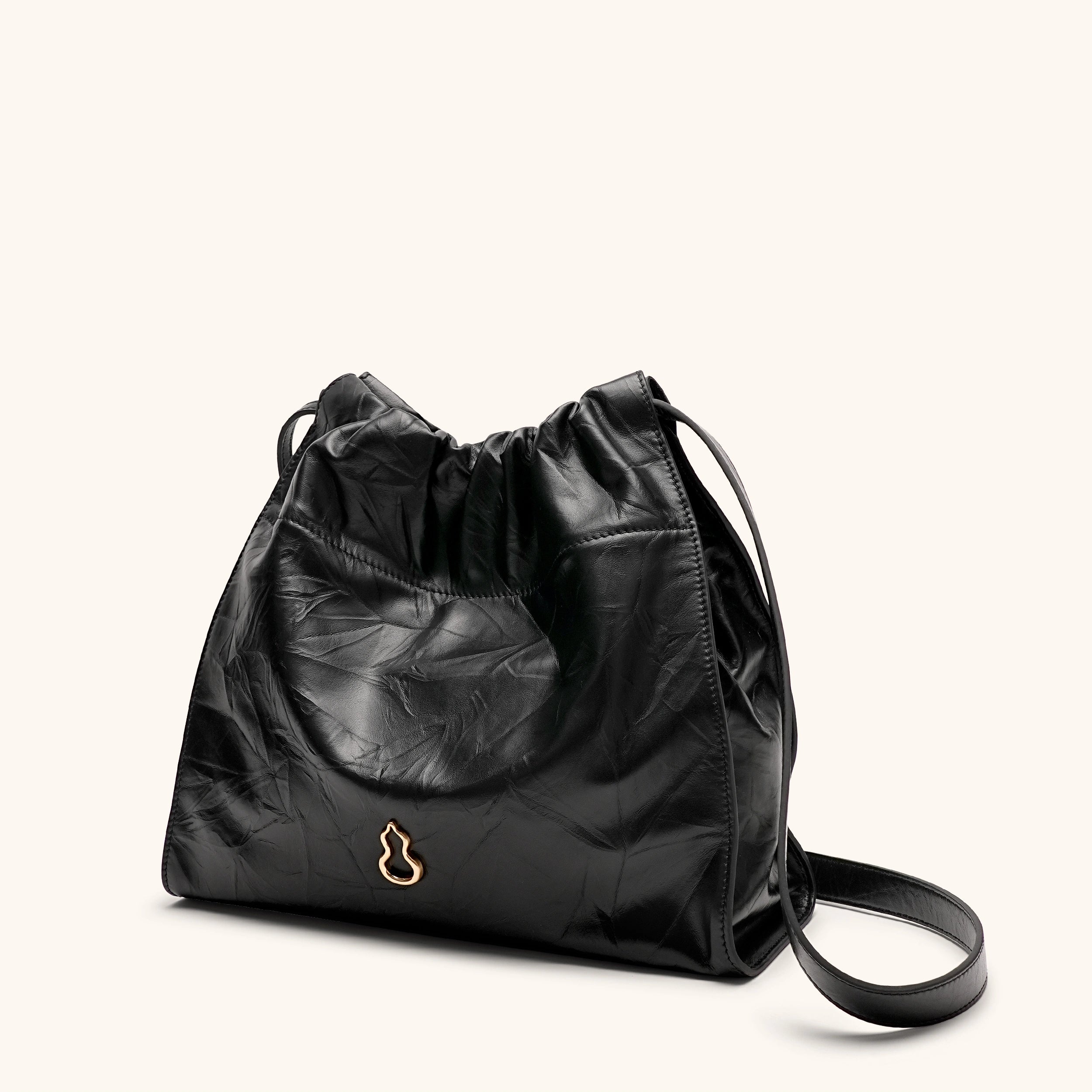 Side View of the Bampo Hoard Shoulder Bag