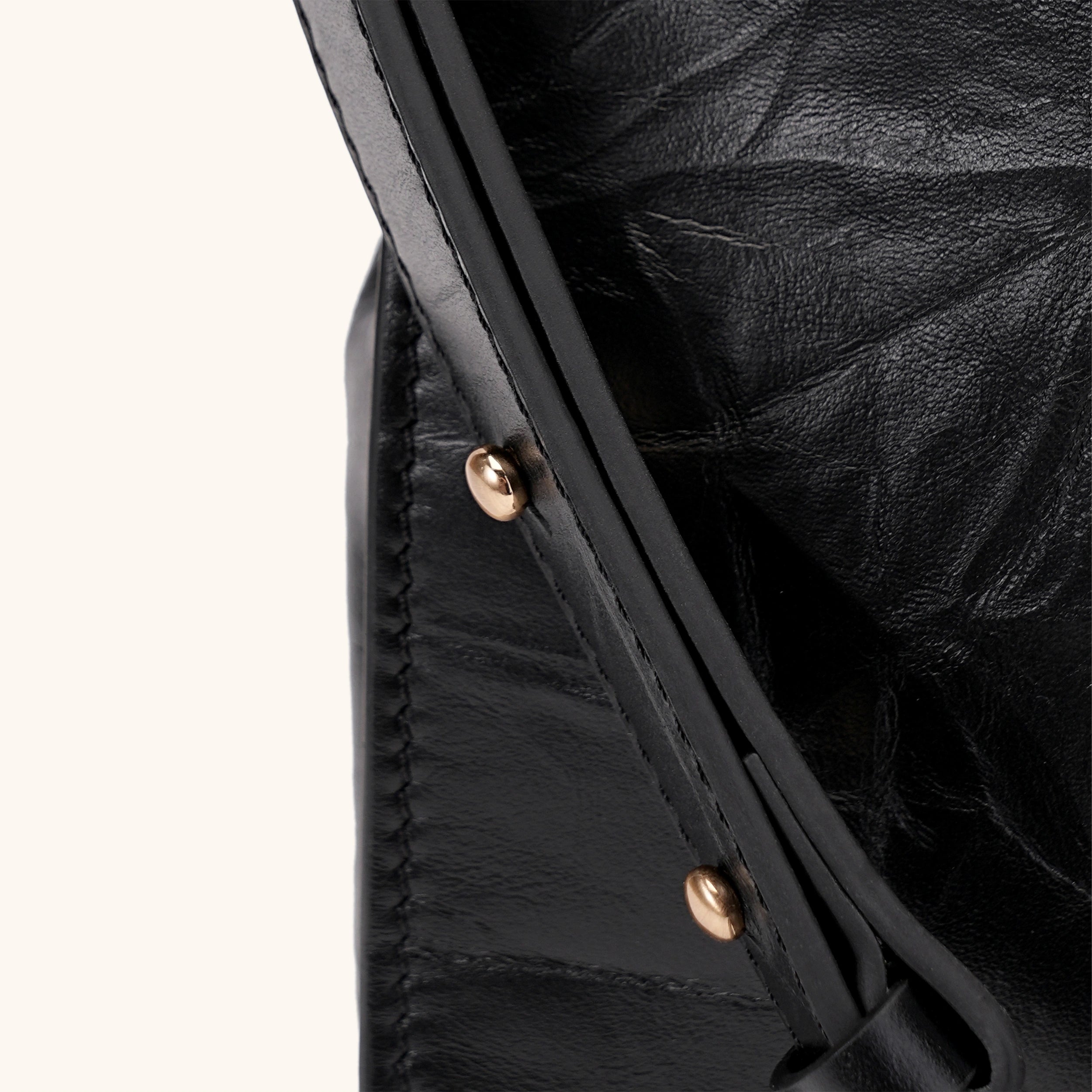Details of the Bampo Hoard Shoulder Bag