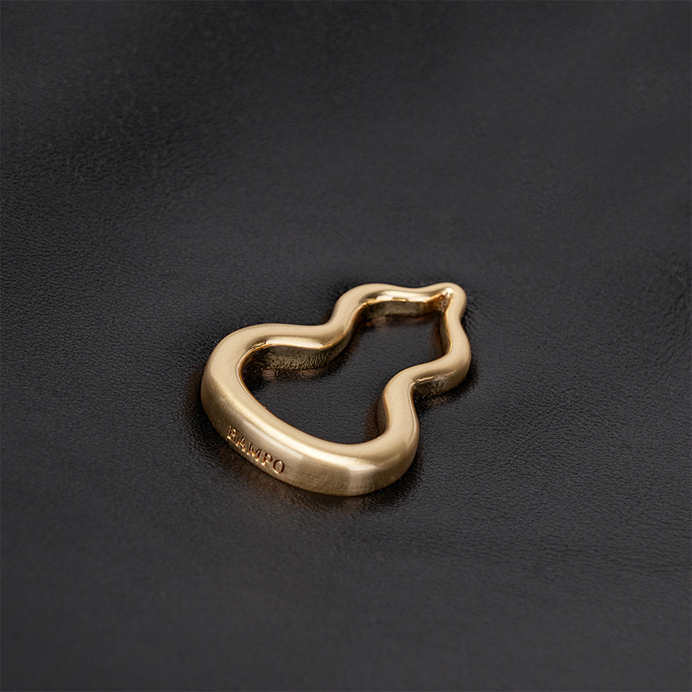 Hulu Hardware of the Bampo Large Land Tote