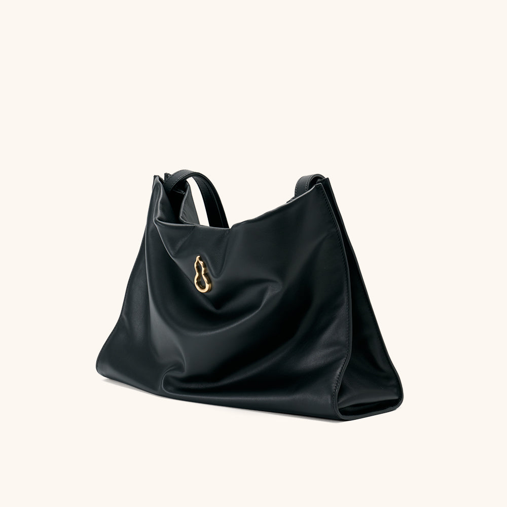 Side View of the Bampo Large Land Tote12