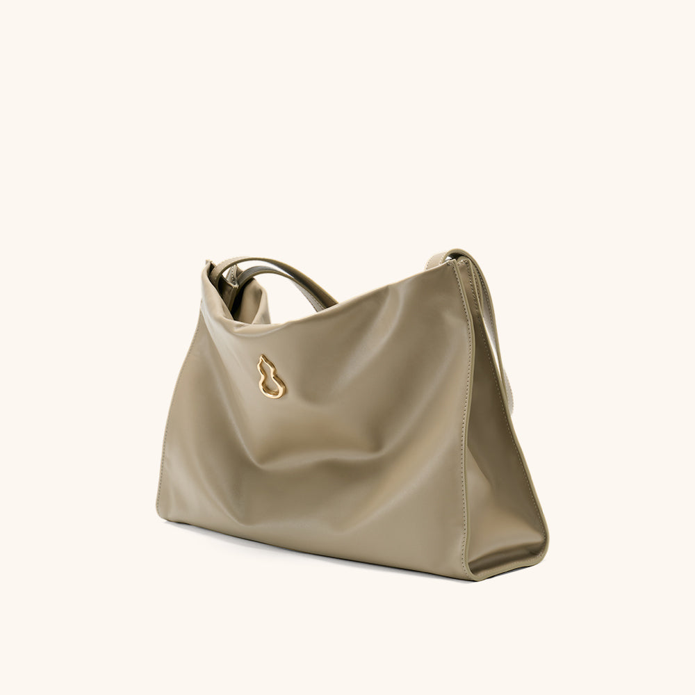 Details of the Bampo Large Land Tote