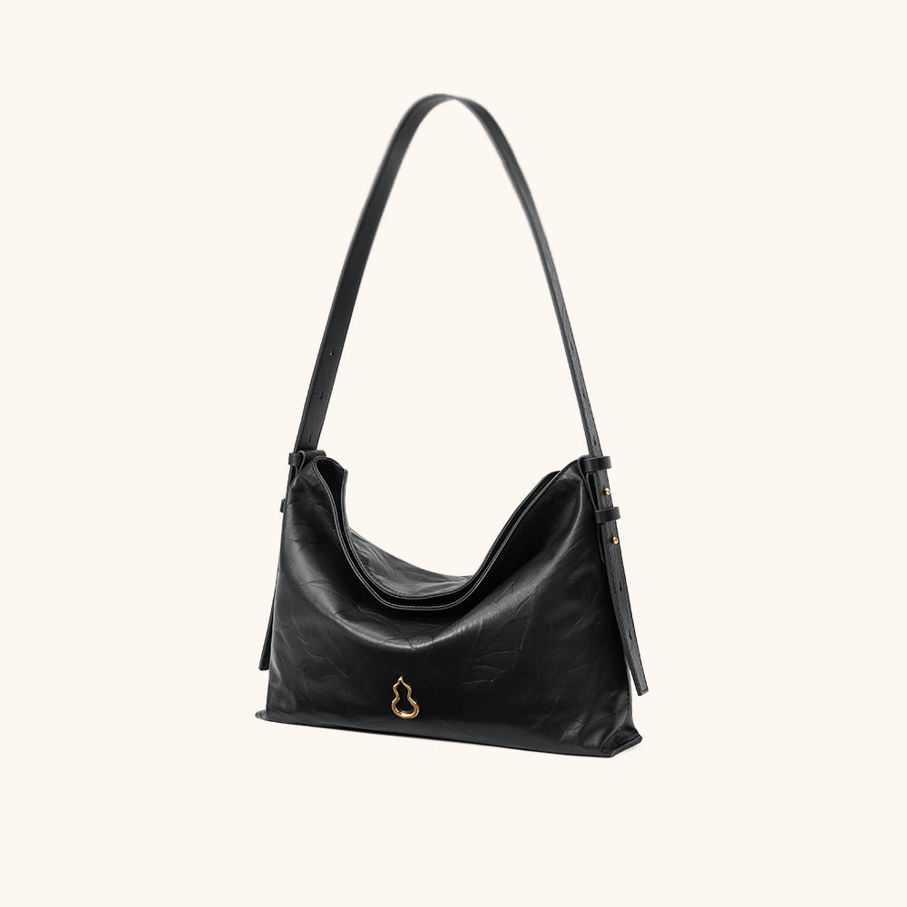 Bampo Medium Flow Hobo#color_glossy-black