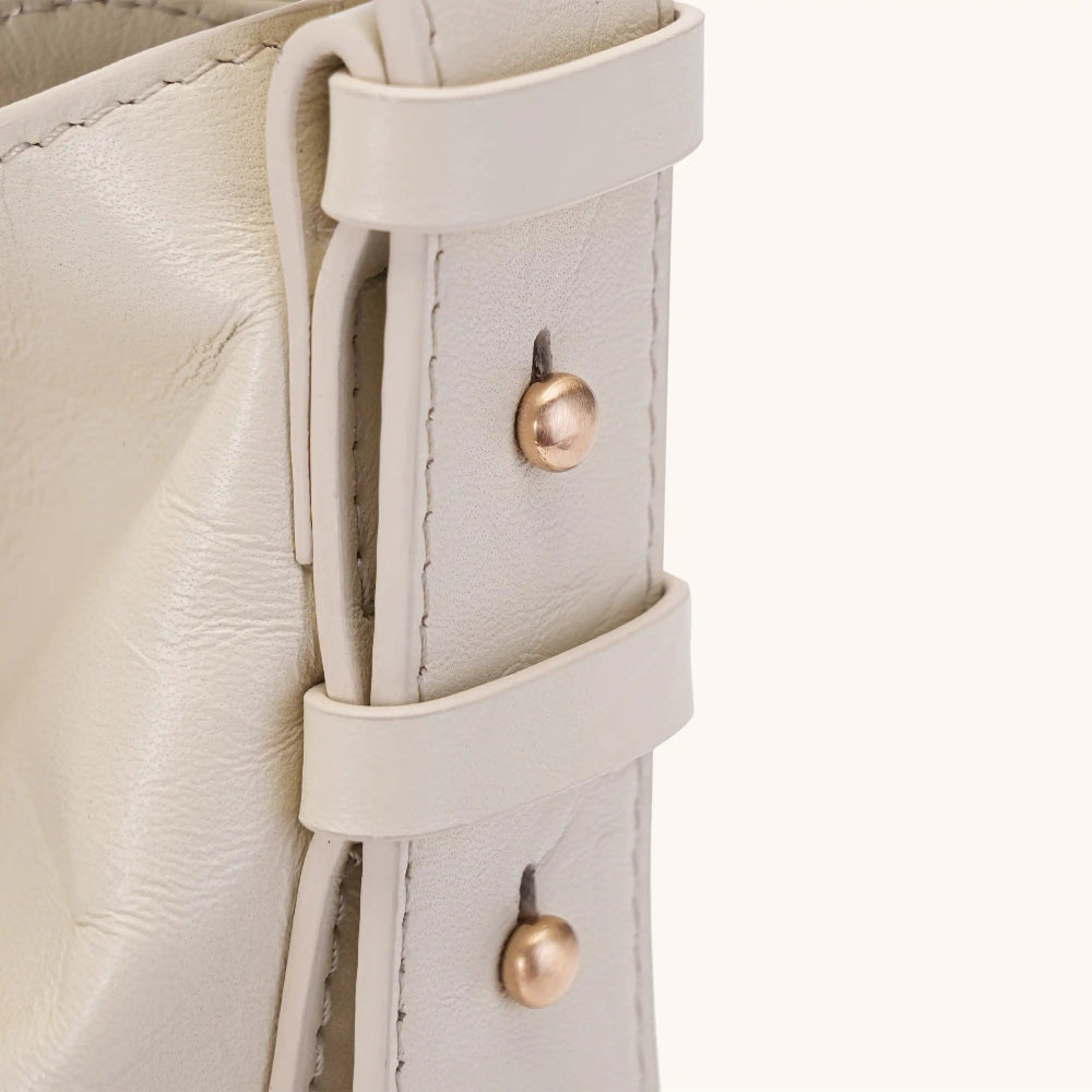 Details of the Bampo Small Flow Hobo