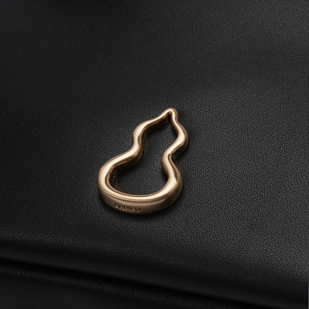 Hulu Hardware of the Bampo Small Harmony Tote