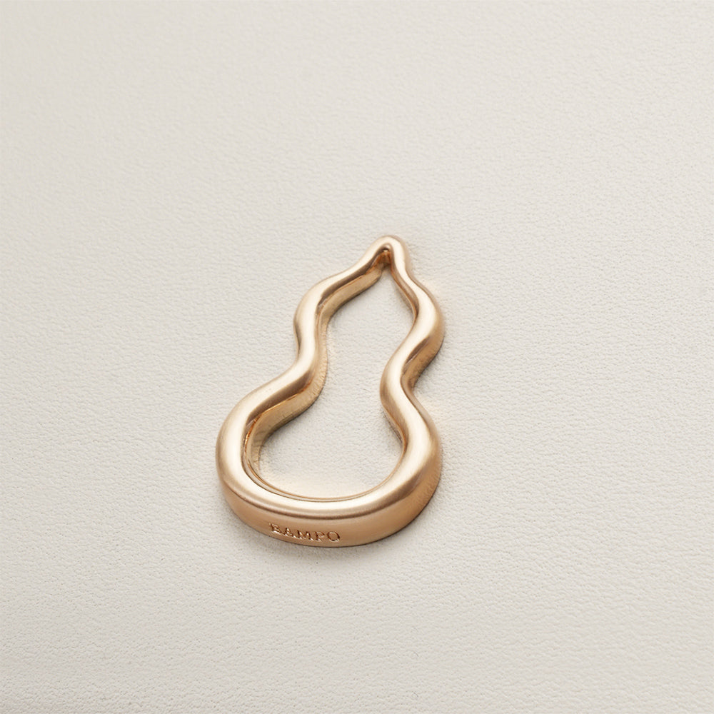 Hulu Hardware of the Bampo Small Harmony Tote