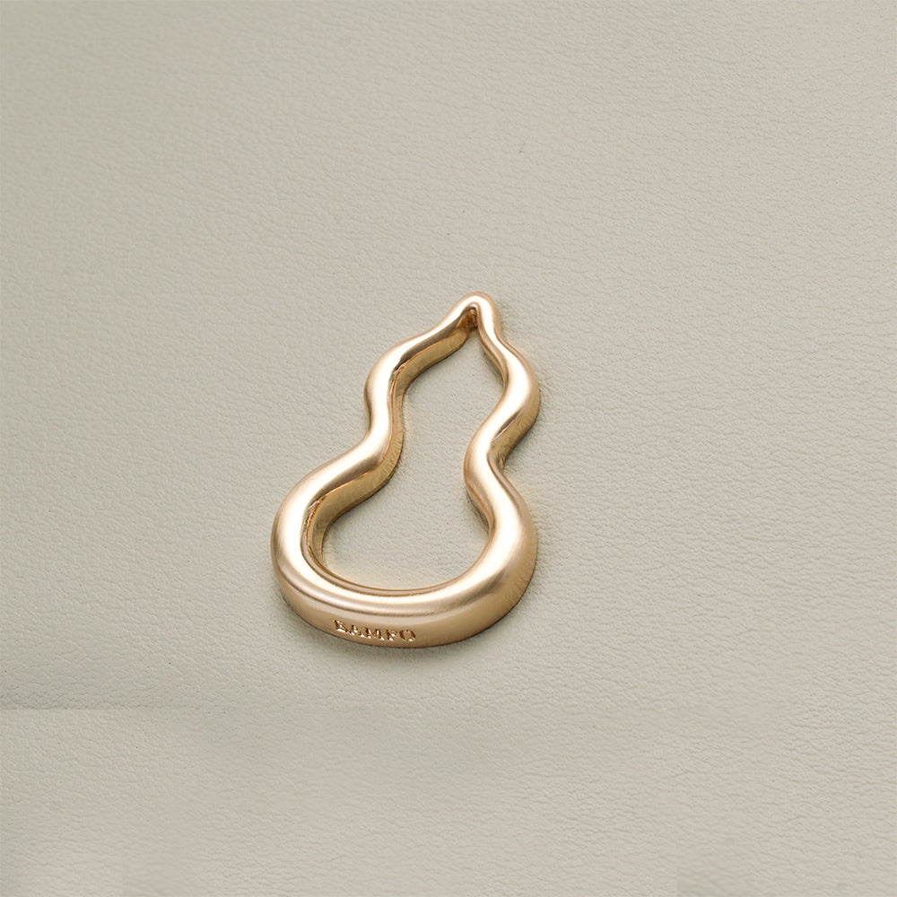 Hulu Hardware of the Bampo Small Harmony Tote