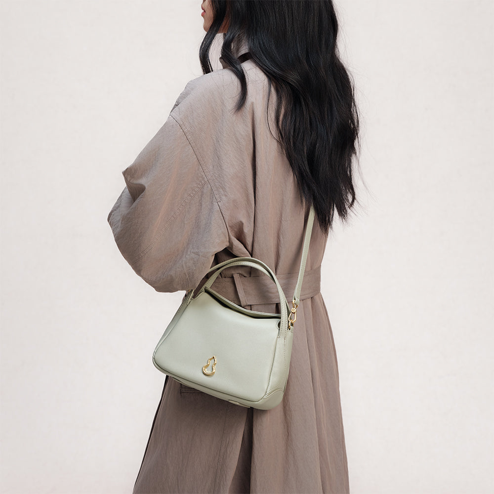 Bampo Small Harmony Tote on Model 7