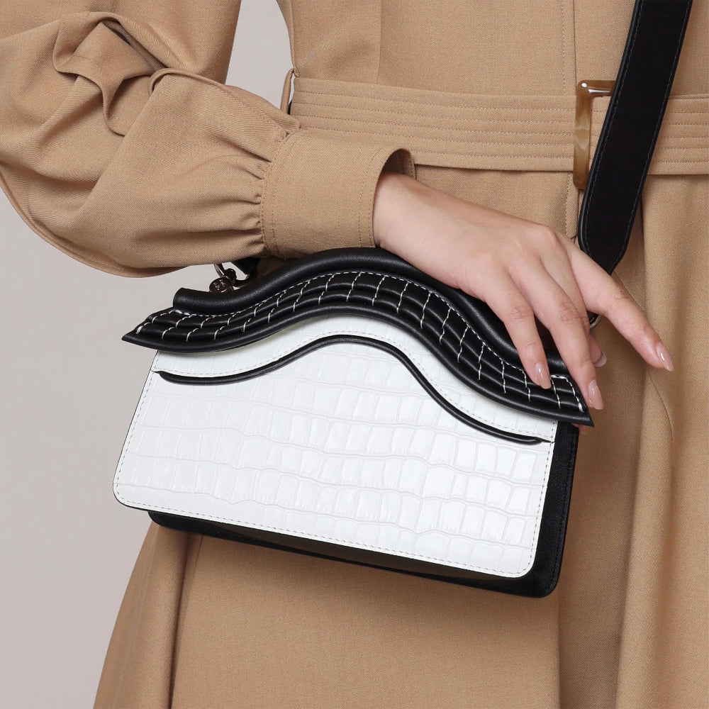 Bampo garden of pleasance purse on model 2