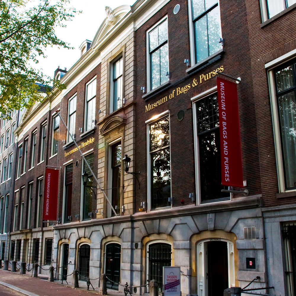 A Chinese brand selected by the World Handbag and Luggage Museum — BAMPO