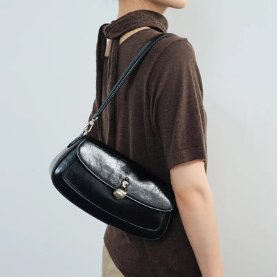 Latch Weeble Satchel