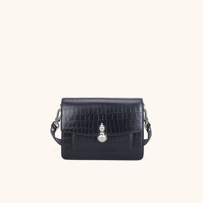 Latch Organizer Purse