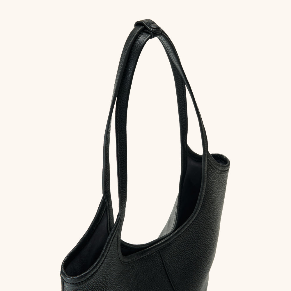 Small Relume Bucket Shoulder Bag