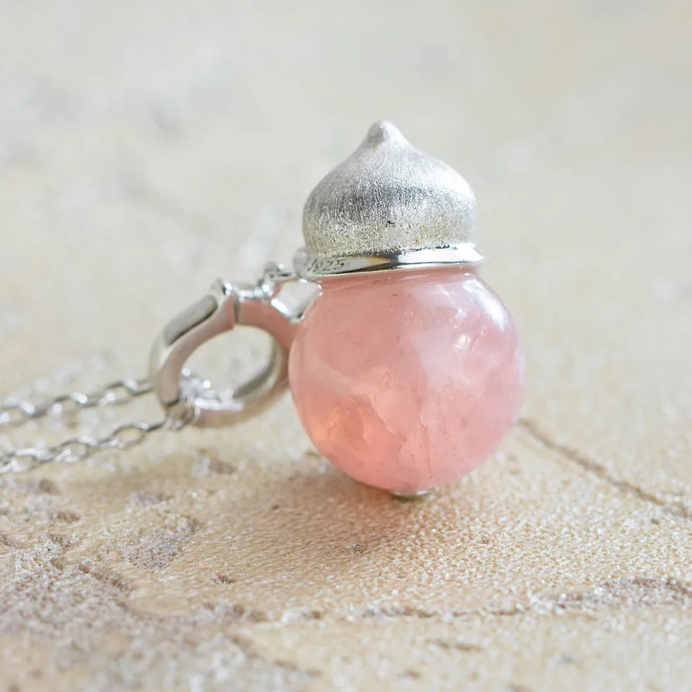 Hulu Rose Quartz Necklace