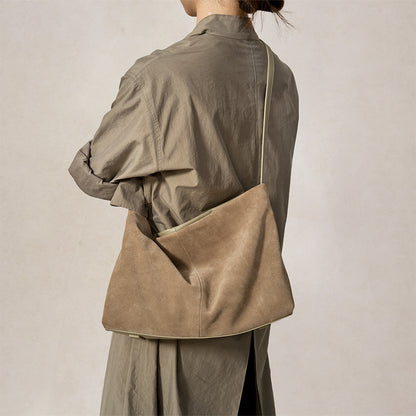 Flow Double-Faced Suede Hobo Drifting Cloud