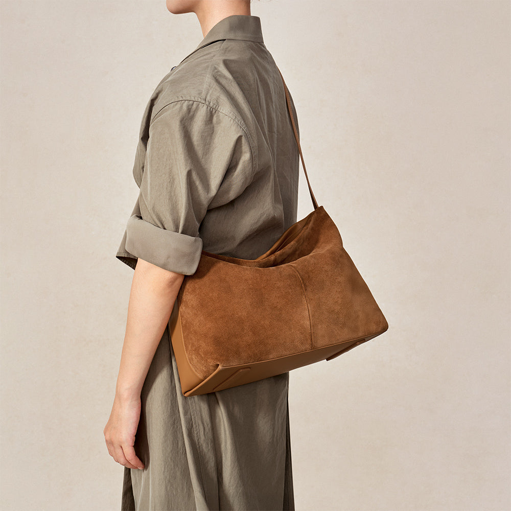 Flow Double-Faced Suede Hobo Drifting Cloud