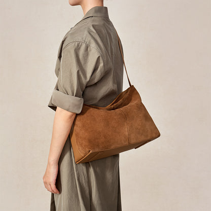 Flow Double-Faced Suede Hobo Drifting Cloud