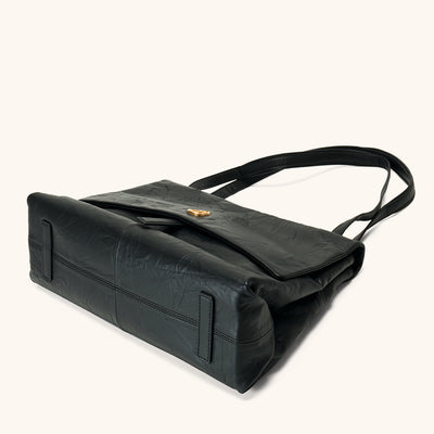 Swale Messenger Bag (Dong Hand-Crinkled Texture)