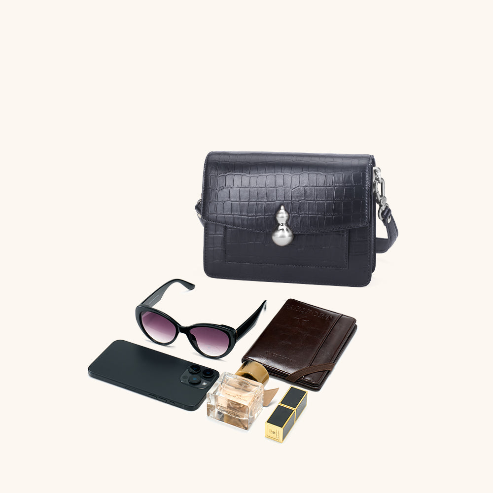 Latch Organizer Purse