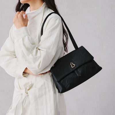 Small Swale Messenger Bag (Dong Hand-Crinkled Texture)