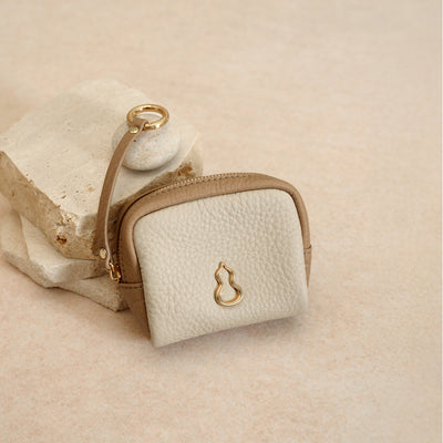 🎁 Hulu Mini Coin Pouch (100% off)