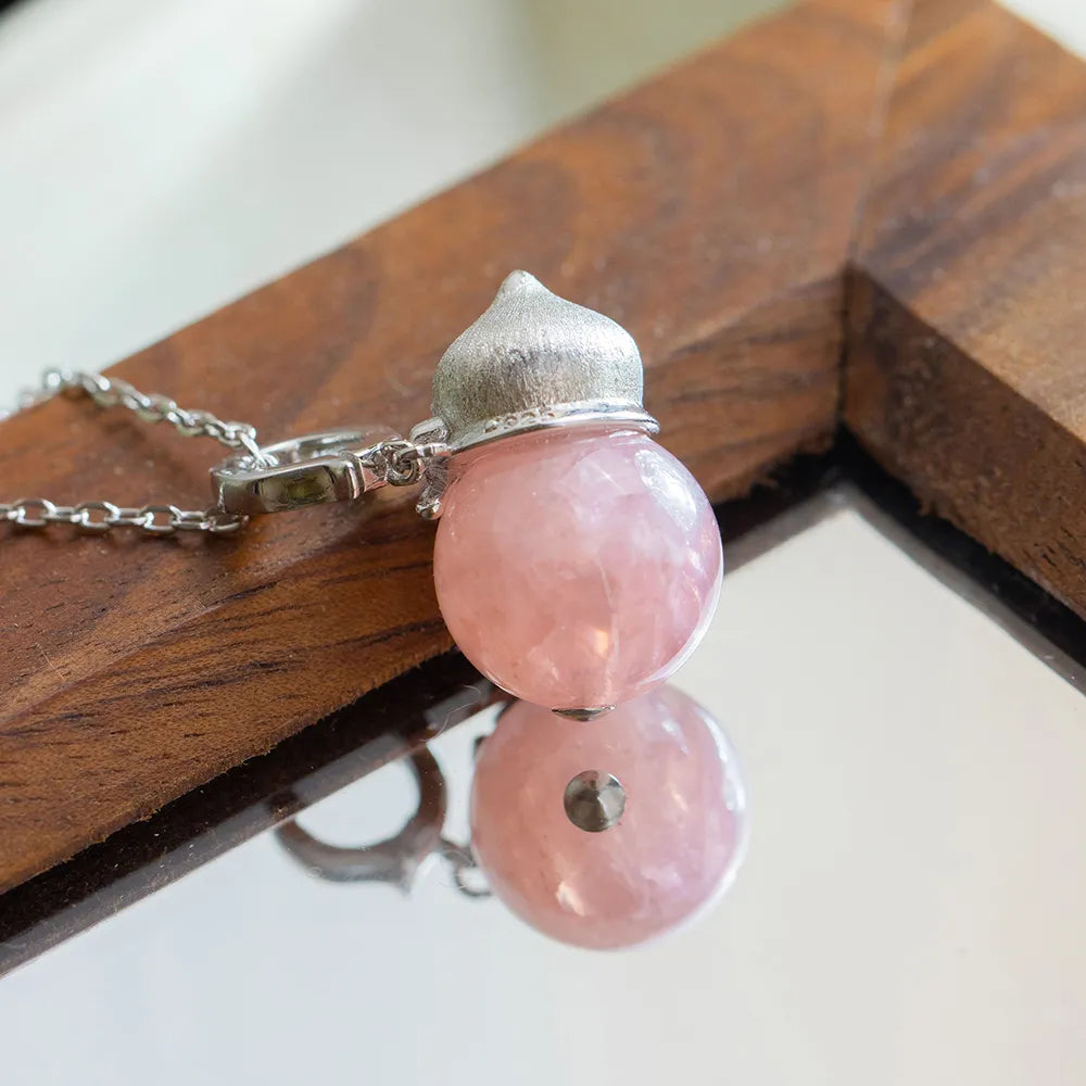 Hulu Rose Quartz Necklace