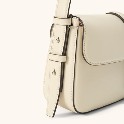 Latch Horizon Satchel